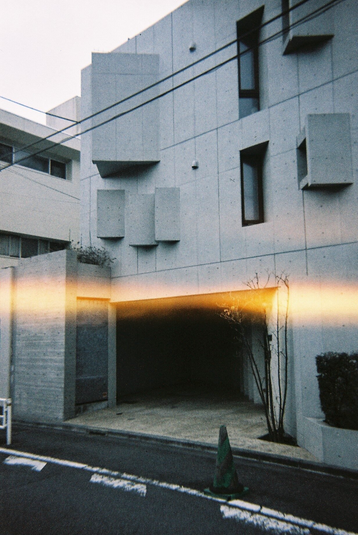 Shōtō neighbourhood, Shibuya, Tokyo, Japan.</p>
<p>35mm film.